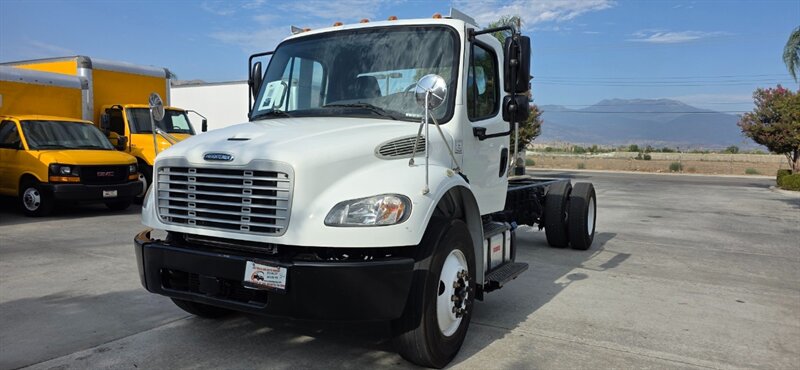 2019 Freightliner M2 CAB & CHASIS  WHEELBASE 210 " - Photo 1 - San Jacinto, CA 92583