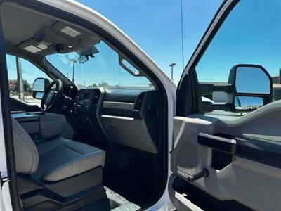 2018 Ford F550 FLAT BED   - Photo 26 - San Jacinto, CA 92583