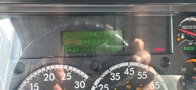 2020 Freightliner M2 106  26FT BOX TRUCK - Photo 3 - San Jacinto, CA 92583