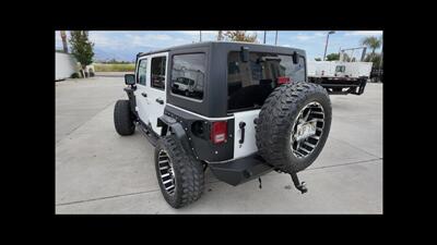 2018 Jeep Wrangler JK Unlimited Sport   - Photo 10 - San Jacinto, CA 92583