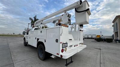 2003 Ford F550 Super Duty Regular Cab & Chassis 141 " W.B. 2D  BUCKET/BOOM - Photo 14 - San Jacinto, CA 92583