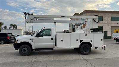 2003 Ford F550 Super Duty Regular Cab & Chassis 141 " W.B. 2D  BUCKET/BOOM - Photo 12 - San Jacinto, CA 92583