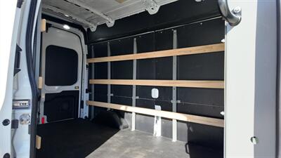 2020 Ford Transit 250  12FT SAG 9,070 GVW - Photo 24 - San Jacinto, CA 92583