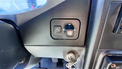 2021 International MV607 106 26 ft BOX TRUCK - Photo 10 - San Jacinto, CA 92583