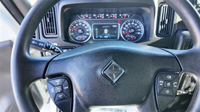 2021 International MV607 106 26 ft BOX TRUCK - Photo 11 - San Jacinto, CA 92583