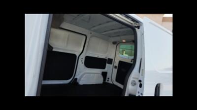 2015 Nissan NV200 SV   - Photo 10 - San Jacinto, CA 92583