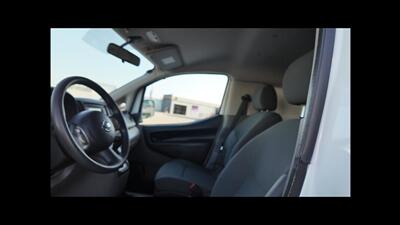 2015 Nissan NV200 SV   - Photo 4 - San Jacinto, CA 92583