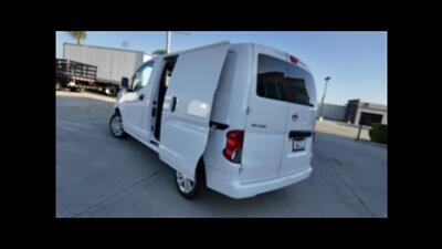 2015 Nissan NV200 SV   - Photo 11 - San Jacinto, CA 92583