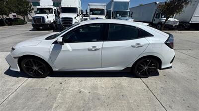 2021 Honda Civic Sport   - Photo 2 - San Jacinto, CA 92583