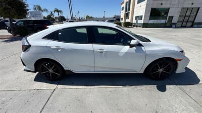 2021 Honda Civic Sport   - Photo 13 - San Jacinto, CA 92583