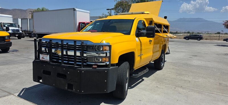 2016 Chevrolet Silverado 3500 Work Truck  3500 - Photo 1 - San Jacinto, CA 92583