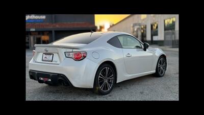 2014 Scion FR-S FR   - Photo 6 - San Jacinto, CA 92583