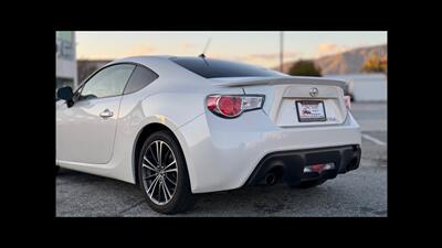 2014 Scion FR-S FR   - Photo 3 - San Jacinto, CA 92583