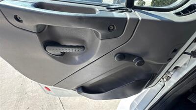 2013 Freightliner M2 106  CAB & CHASSIS NO BOX HYDRAULIC BRAKES - Photo 8 - San Jacinto, CA 92583