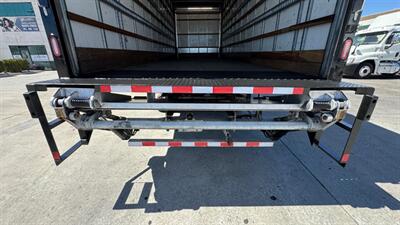 2019 Freightliner M2 106  26FT BOX TRUCK - Photo 17 - San Jacinto, CA 92583