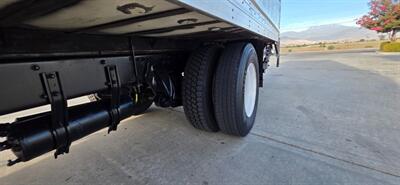 2020 Freightliner M2 106 26 ft REEFER BOX TRUCK - Photo 16 - San Jacinto, CA 92583