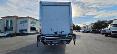 2020 Freightliner M2 106 26 ft REEFER BOX TRUCK - Photo 18 - San Jacinto, CA 92583