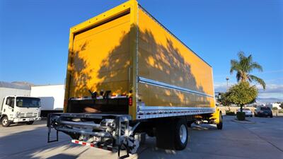 2020 Freightliner M2 106  26 ft BOX TRUCK - Photo 23 - San Jacinto, CA 92583