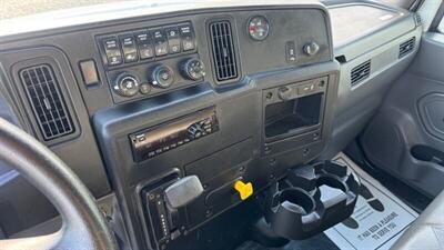 2021 International MV607 28 ft BOX TRUCK - Photo 5 - San Jacinto, CA 92583