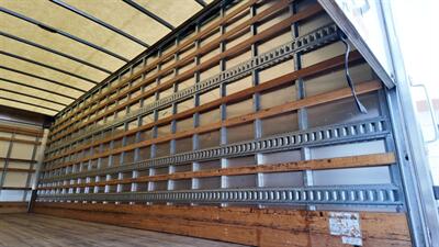 2018 Freightliner M2 106  26 ft BOX TRUCK - Photo 22 - San Jacinto, CA 92583