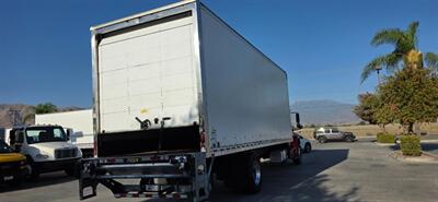 2017 Freightliner M2 106  26FT BOX 109 X 102 - Photo 22 - San Jacinto, CA 92583