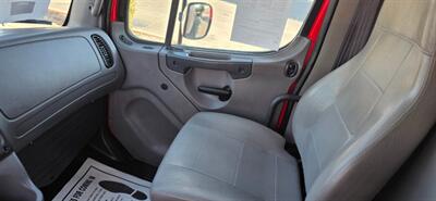 2017 Freightliner M2 106  26FT BOX 109 X 102 - Photo 4 - San Jacinto, CA 92583