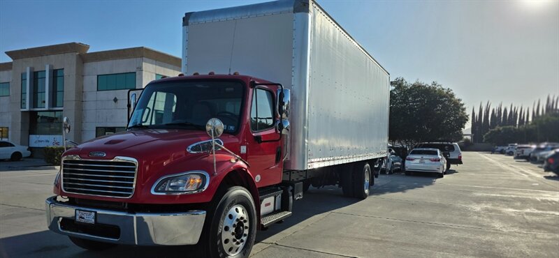 2017 Freightliner M2 106  26FT BOX 109 X 102 - Photo 1 - San Jacinto, CA 92583