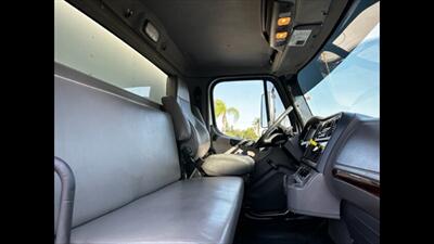 2016 Freightliner M2 106  Cargo Box - Photo 22 - San Jacinto, CA 92583