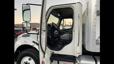 2017 Freightliner M2 106   - Photo 3 - San Jacinto, CA 92583