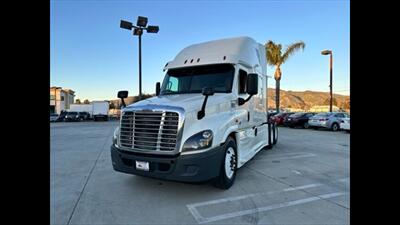 2016 Freightliner CASCADIA X12564ST  SLEEPER - Photo 1 - San Jacinto, CA 92583