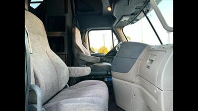 2016 Freightliner CASCADIA X12564ST  SLEEPER - Photo 34 - San Jacinto, CA 92583