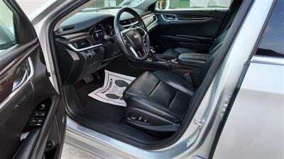 2017 Cadillac XTS Luxury  1SB - Photo 3 - San Jacinto, CA 92583