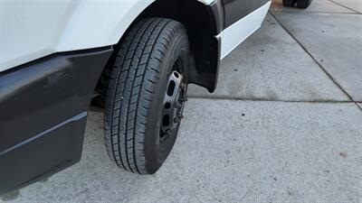 2011 Mercedes-Benz Sprinter 3500  15 FT BOX TRUCK - Photo 2 - San Jacinto, CA 92583