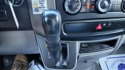 2011 Mercedes-Benz Sprinter 3500  15 FT BOX TRUCK - Photo 8 - San Jacinto, CA 92583
