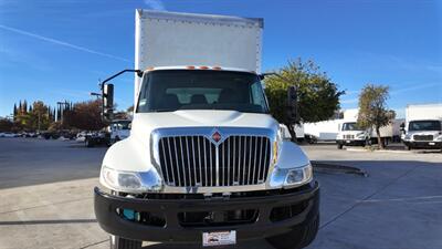 2021 International MV607 106  26 ft BOX TRUCK - Photo 26 - San Jacinto, CA 92583