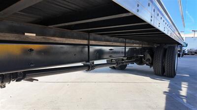 2021 International MV607 106  26 ft BOX TRUCK - Photo 19 - San Jacinto, CA 92583