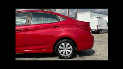 2017 Hyundai ACCENT SE   - Photo 2 - San Jacinto, CA 92583