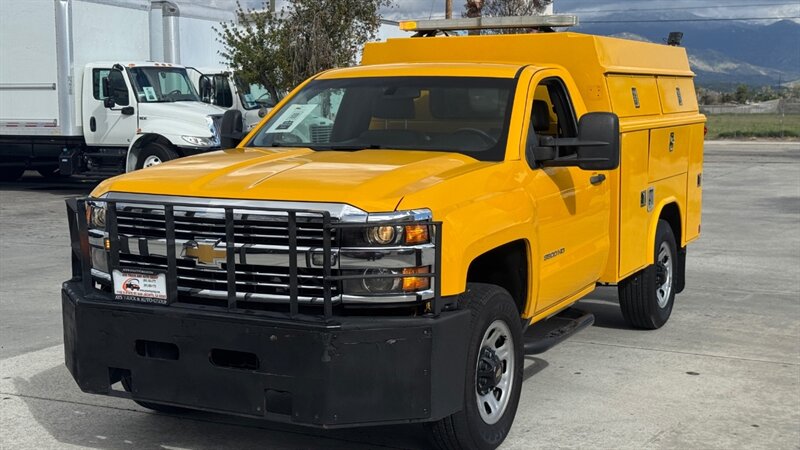 2018 Chevrolet Silverado 3500HD CC Work Truck  MECHANICS SERVICE TRUCK