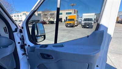 2017 Ford Transit 250  GAS - Photo 22 - San Jacinto, CA 92583