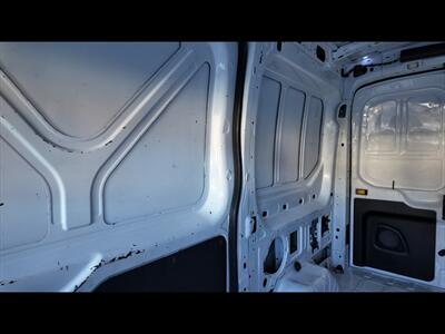 2017 Ford Transit 250  GAS - Photo 12 - San Jacinto, CA 92583