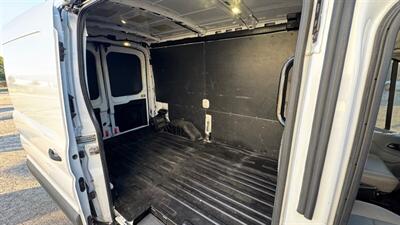 2017 Ford Transit 250  GAS - Photo 8 - San Jacinto, CA 92583