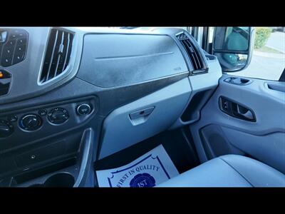 2017 Ford Transit 250  GAS - Photo 6 - San Jacinto, CA 92583