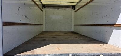 2021 GMC Savana G33903  16FT SAG LIGHT HICUBE - Photo 12 - San Jacinto, CA 92583