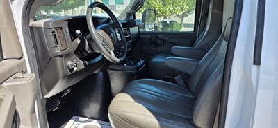 2021 GMC Savana G33903  16FT SAG LIGHT HICUBE - Photo 6 - San Jacinto, CA 92583
