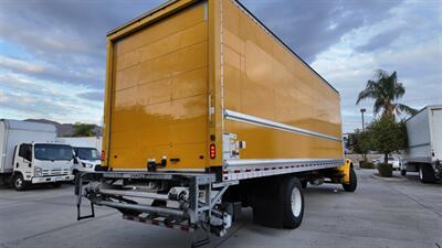2020 Freightliner M2 106  26 ft BOX TRUCK - Photo 17 - San Jacinto, CA 92583