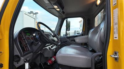 2020 Freightliner M2 106  26 ft BOX TRUCK - Photo 11 - San Jacinto, CA 92583