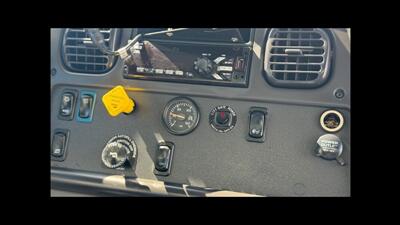 2019 Freightliner M2 106   - Photo 11 - San Jacinto, CA 92583