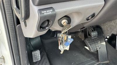 2015 Freightliner M2 CAB AND CHASSIS HIDRAULIC BRAKES - Photo 10 - San Jacinto, CA 92583