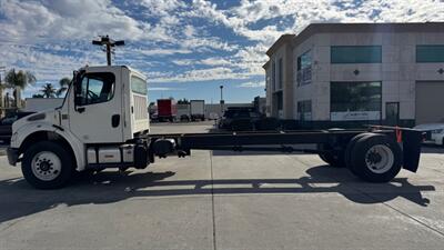 2015 Freightliner M2 CAB AND CHASSIS HIDRAULIC BRAKES - Photo 2 - San Jacinto, CA 92583