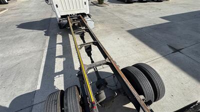 2015 Freightliner M2 CAB AND CHASSIS HIDRAULIC BRAKES - Photo 20 - San Jacinto, CA 92583